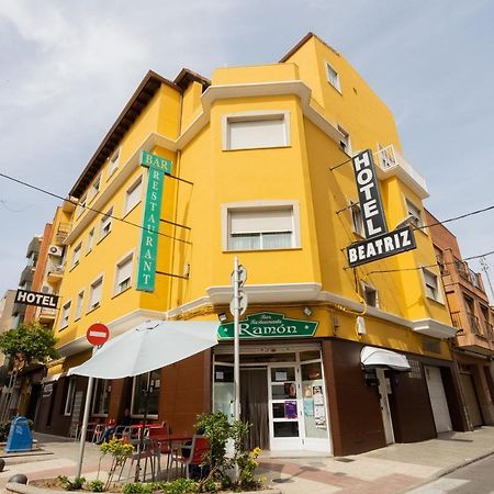 Hotel Beatriz Burriana Bagian luar foto