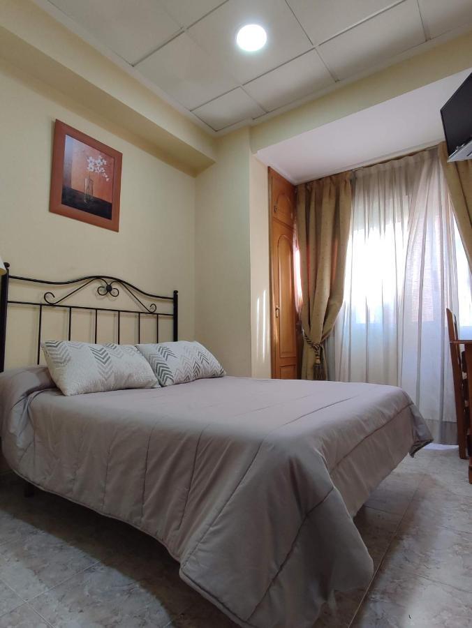 Hotel Beatriz Burriana Bagian luar foto