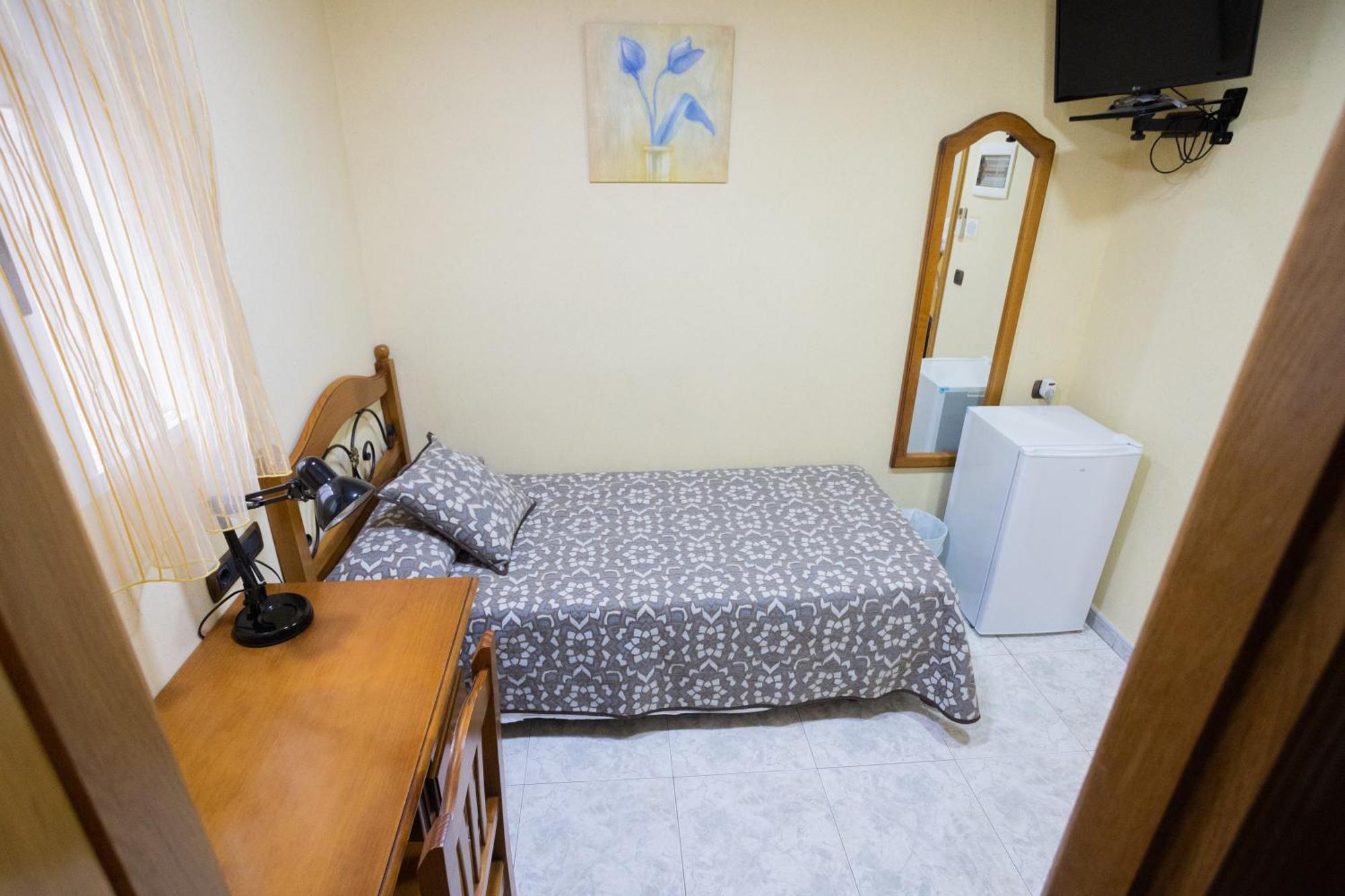 Hotel Beatriz Burriana Bagian luar foto
